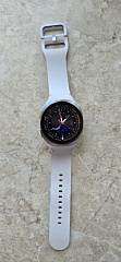 Умные часы Samsung Galaxy Watch 8 Wi-Fi NFC 40мм Серебристый — фото покупателя