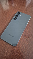 Samsung Galaxy S24FE S721B 8/128Gb Черный — фото покупателя