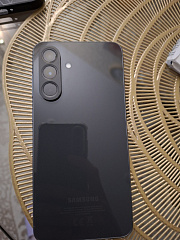 Samsung Galaxy A56 5G 8/128GB nano SIM + eSIM Черный — фото покупателя