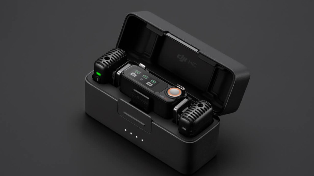 Беспроводной микрофон DJI Mic 2 (2 TX + 1 RX + Charging Case)