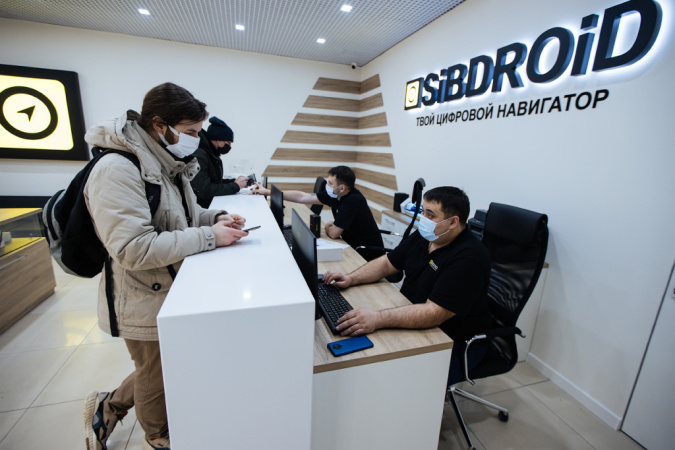 Розыгрыш в честь открытия магазина Sibdroid в Новосибирске