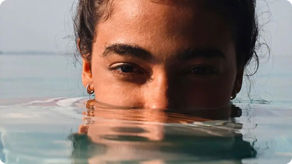 OnePlus 15 12/256Gb Nano SIM+eSIM Песочный Global